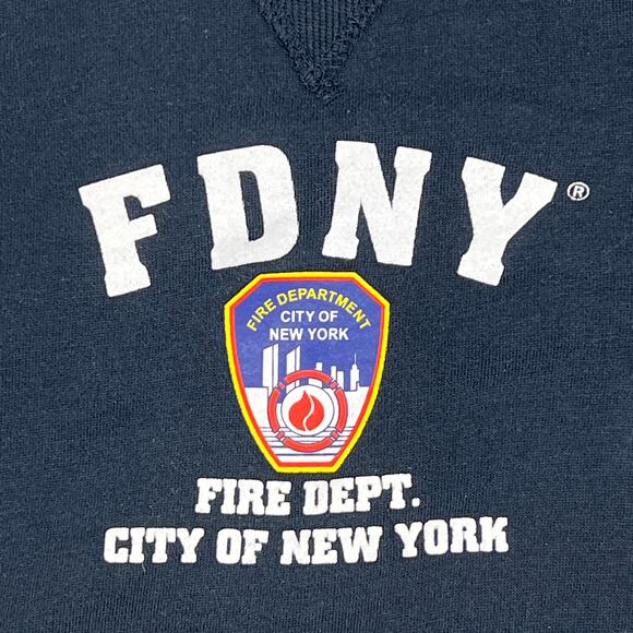 FDNY Crewneck Sweatshirt Boys Girls Unisex Youth Small 6/8 Navy Fleece Fire Dept - Picture 2 of 7